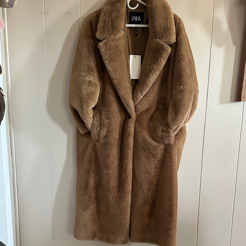 Zara Women's Tan Teddy Jacket